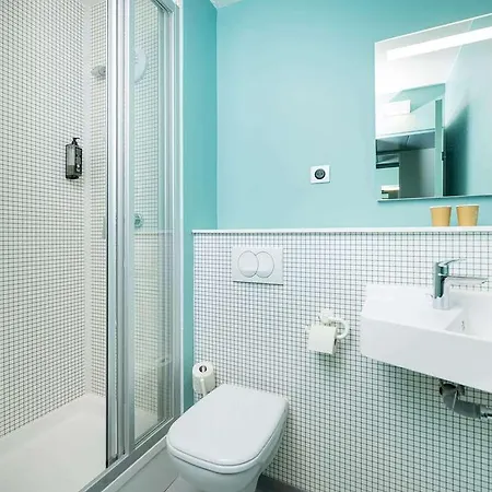 Ibis Budget Lyon Cite Internationale Hotel 2*