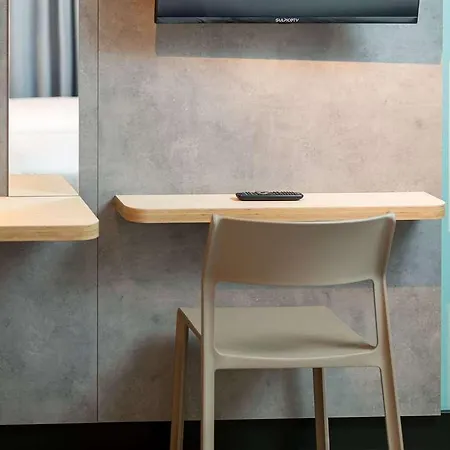 Hotel Ibis Budget Lyon Cite Internationale 2*