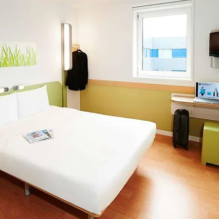 Ibis Budget Lyon Cite Internationale 2*